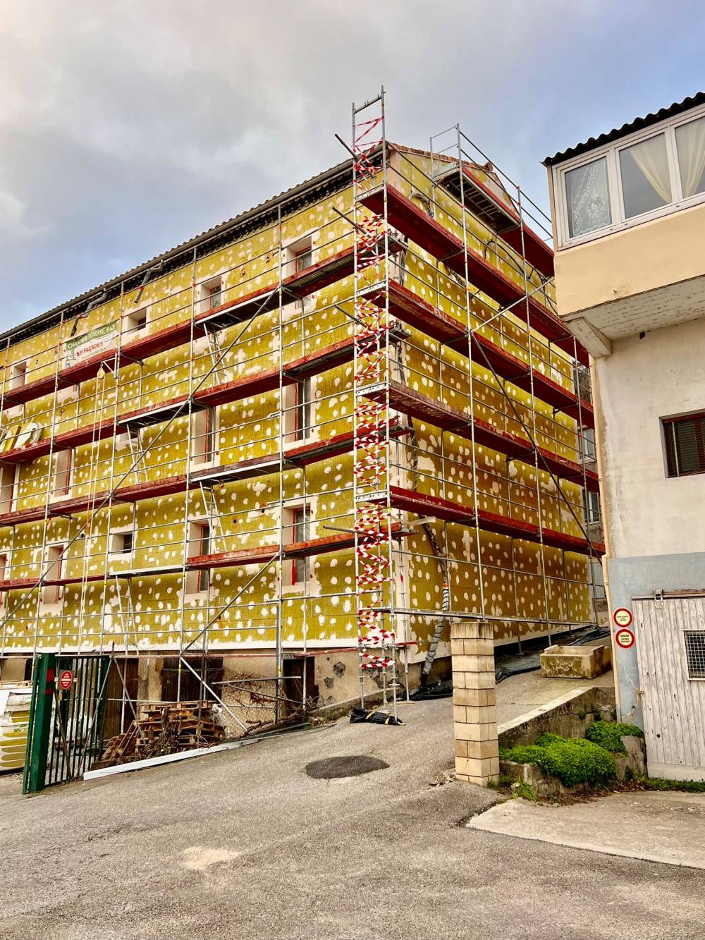 isolation laine de roche - SH Façades (1).jpg