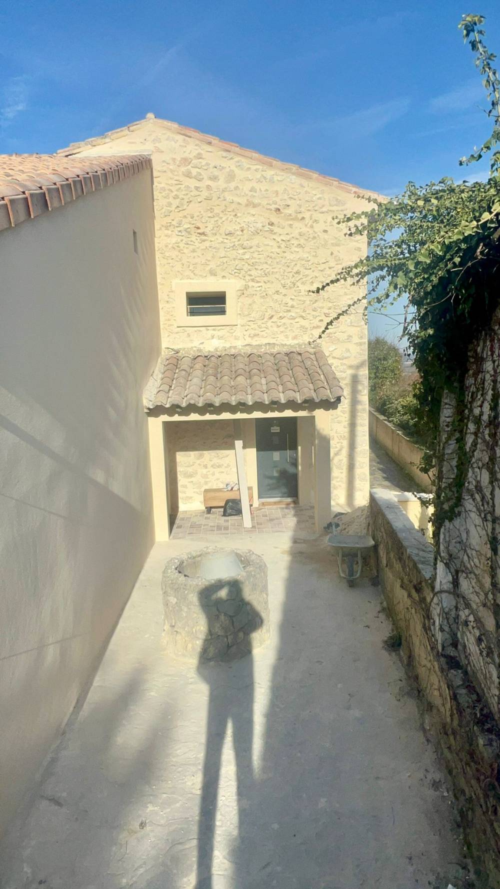 ravalement de façades en joint de pierre - SH façades.jpg